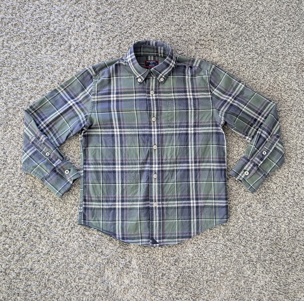 UNTUCKit Boys Plaid button up dress shirt